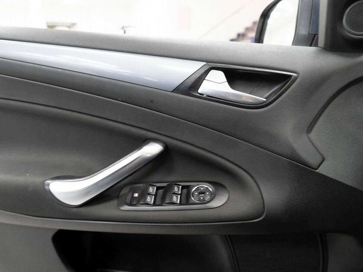 Ford Mondeo б/у, 2012, Автоматическая. Фото: #11