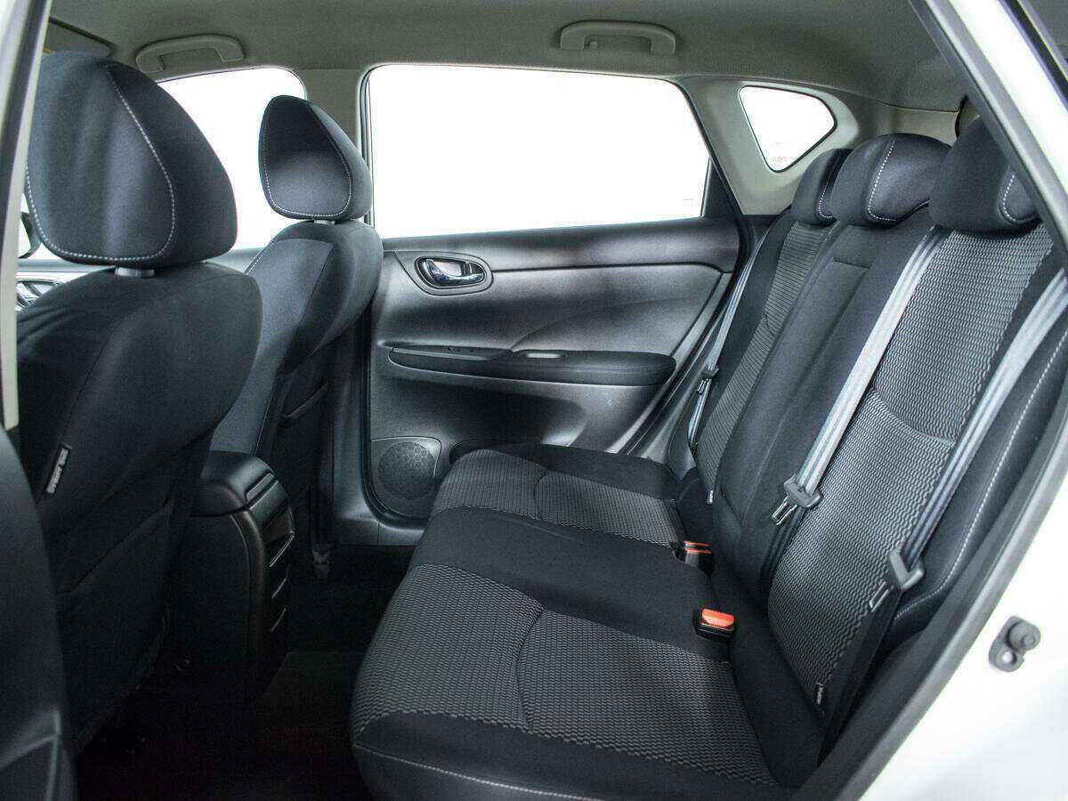 Nissan Tiida б/у, 2015, Вариатор. Фото: #9
