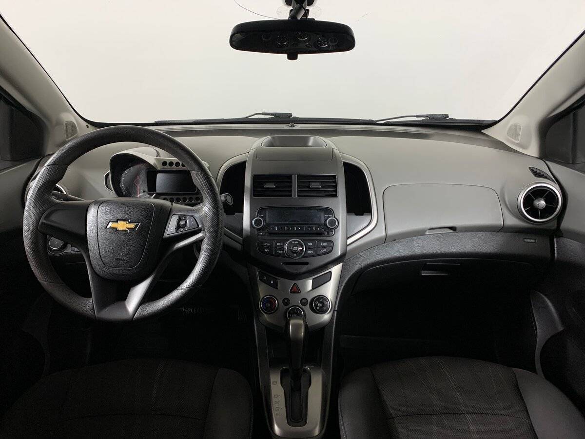Chevrolet Aveo б/у, 2014, Автоматическая. Фото: #11