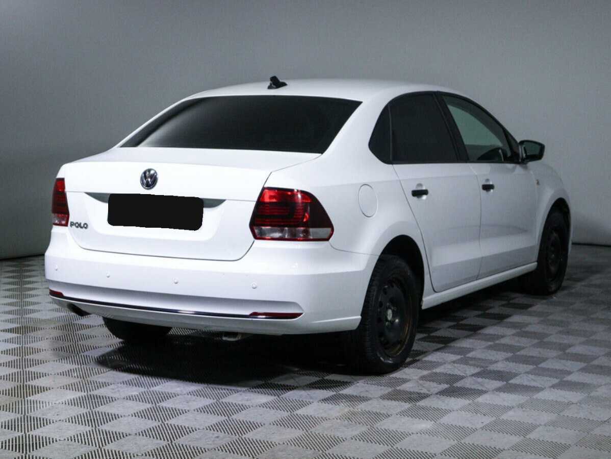 Volkswagen Polo б/у, 2019, Автоматическая. Фото: #3