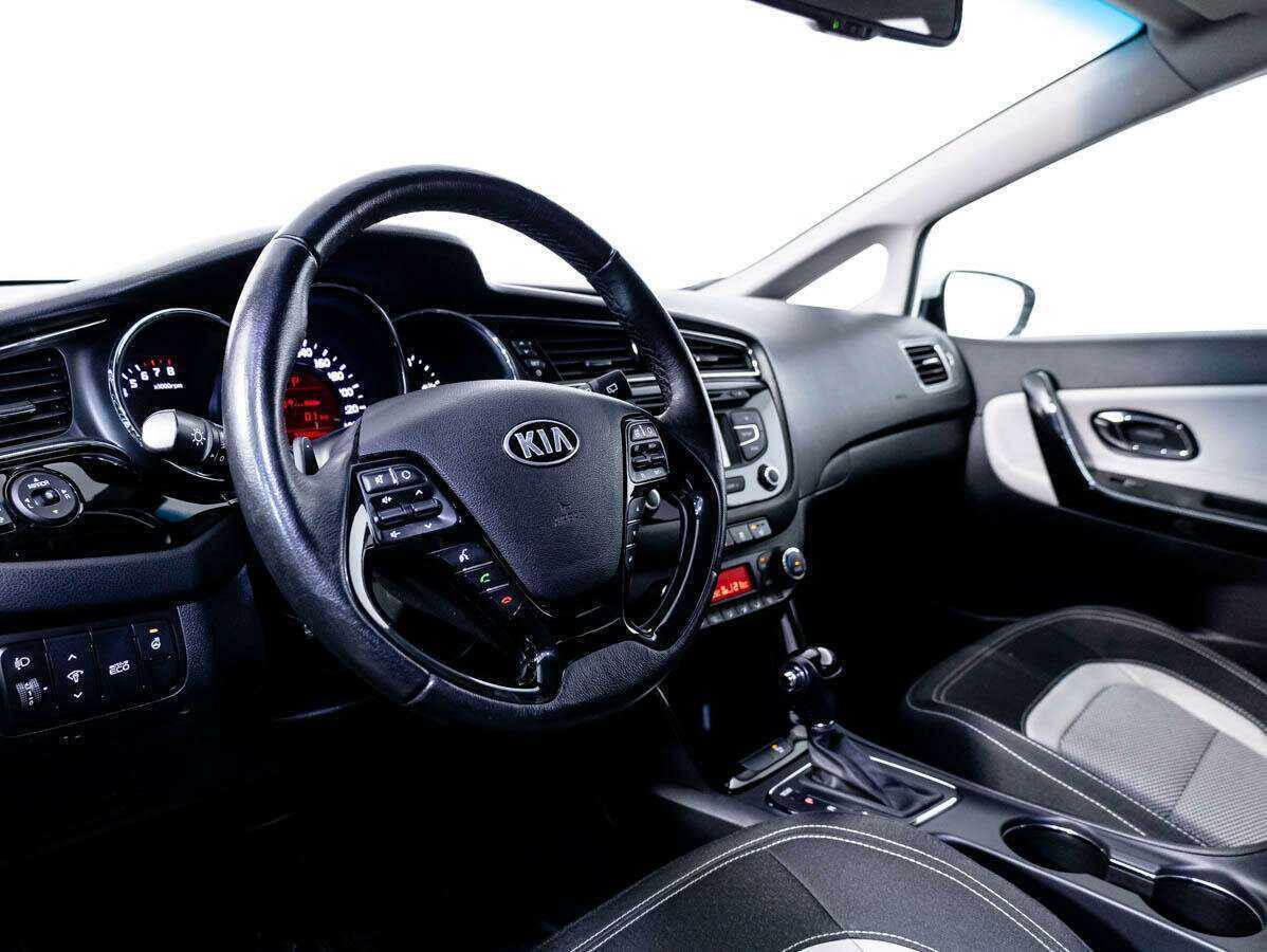 Kia Ceed б/у, 2016, Автоматическая. Фото: #9