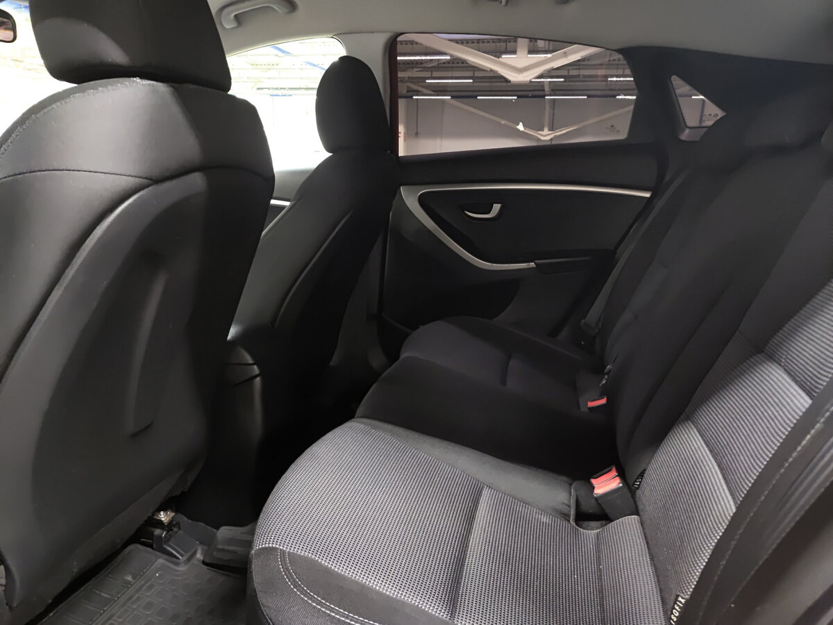 Hyundai i30 б/у, 2012, Автоматическая. Фото: #11