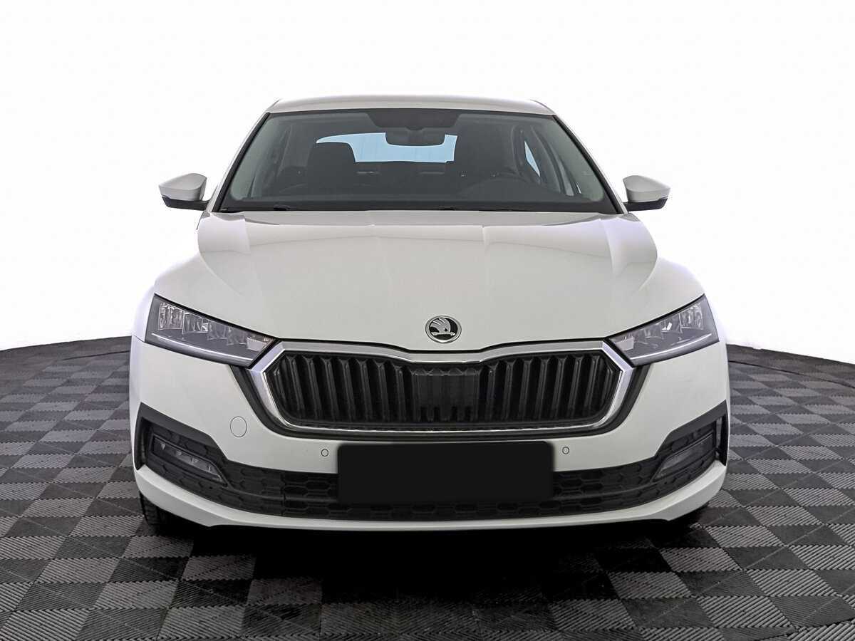 Skoda Octavia б/у, 2021, Автоматическая. Фото: #1