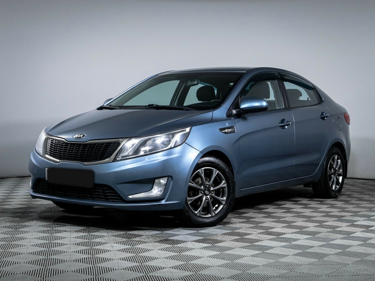 Kia Rio б/у, 2013, Механическая. Фото: #0