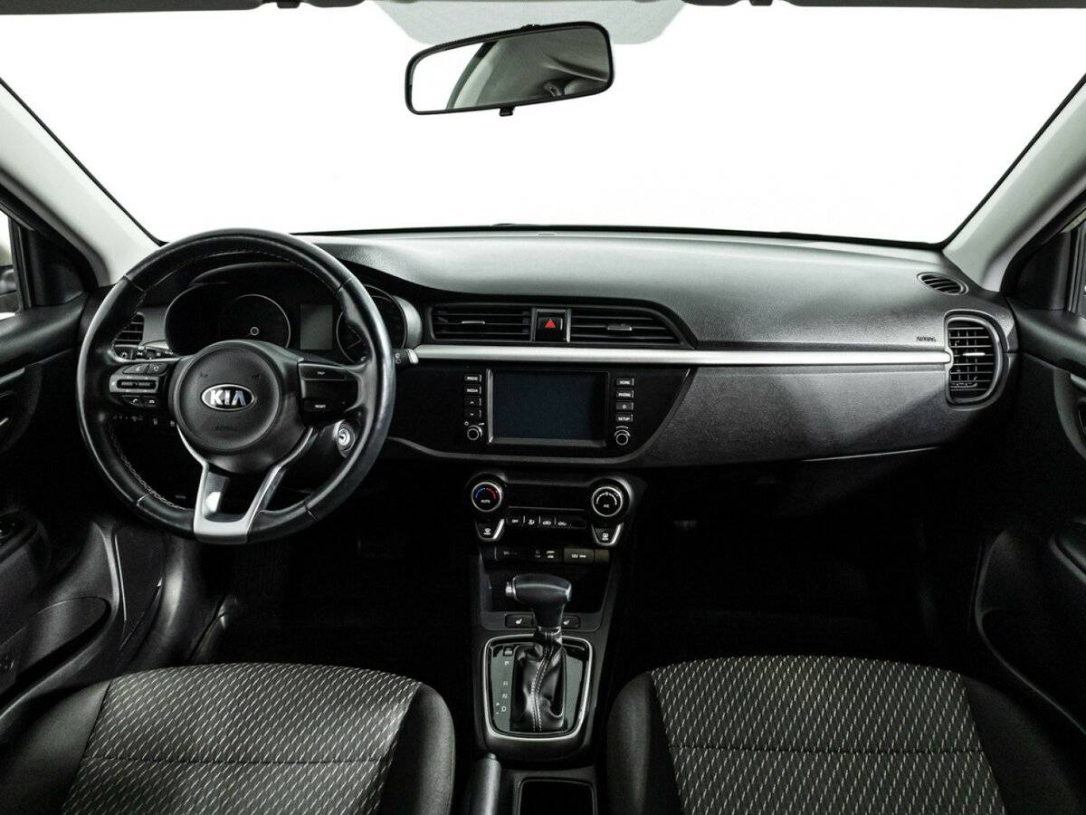 Kia Rio б/у, 2018, Автоматическая. Фото: #12