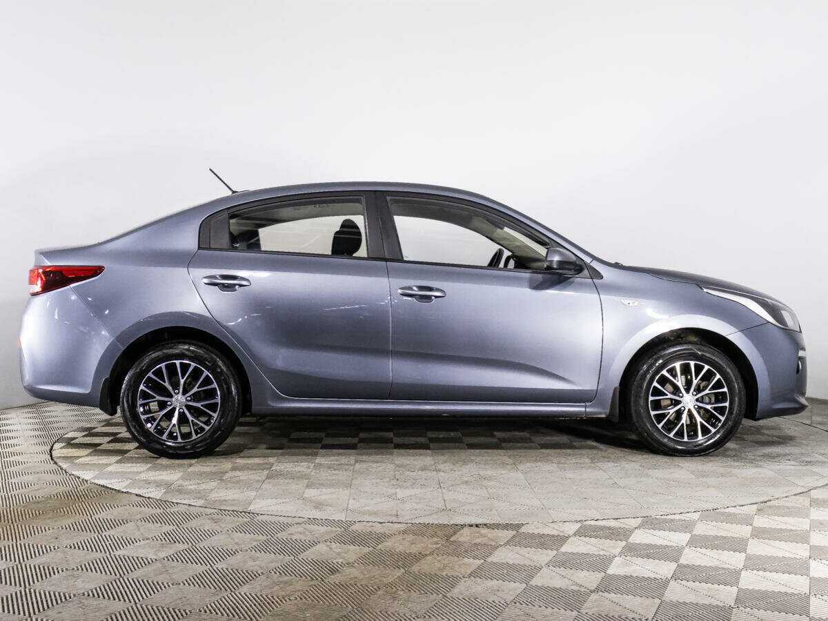 Kia Rio б/у, 2017, Автоматическая. Фото: #4