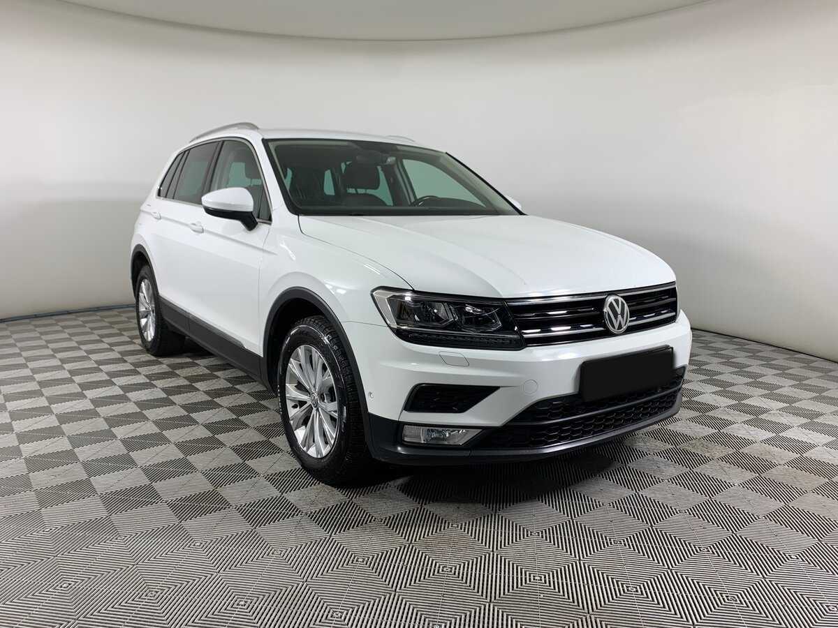 Volkswagen Tiguan б/у, 2017, Роботизированная. Фото: #2
