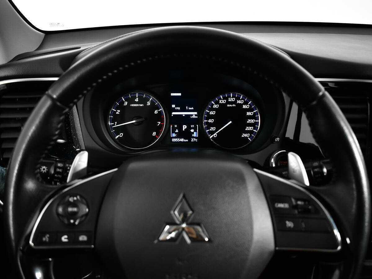 Mitsubishi Outlander б/у, 2020, Вариатор. Фото: #10
