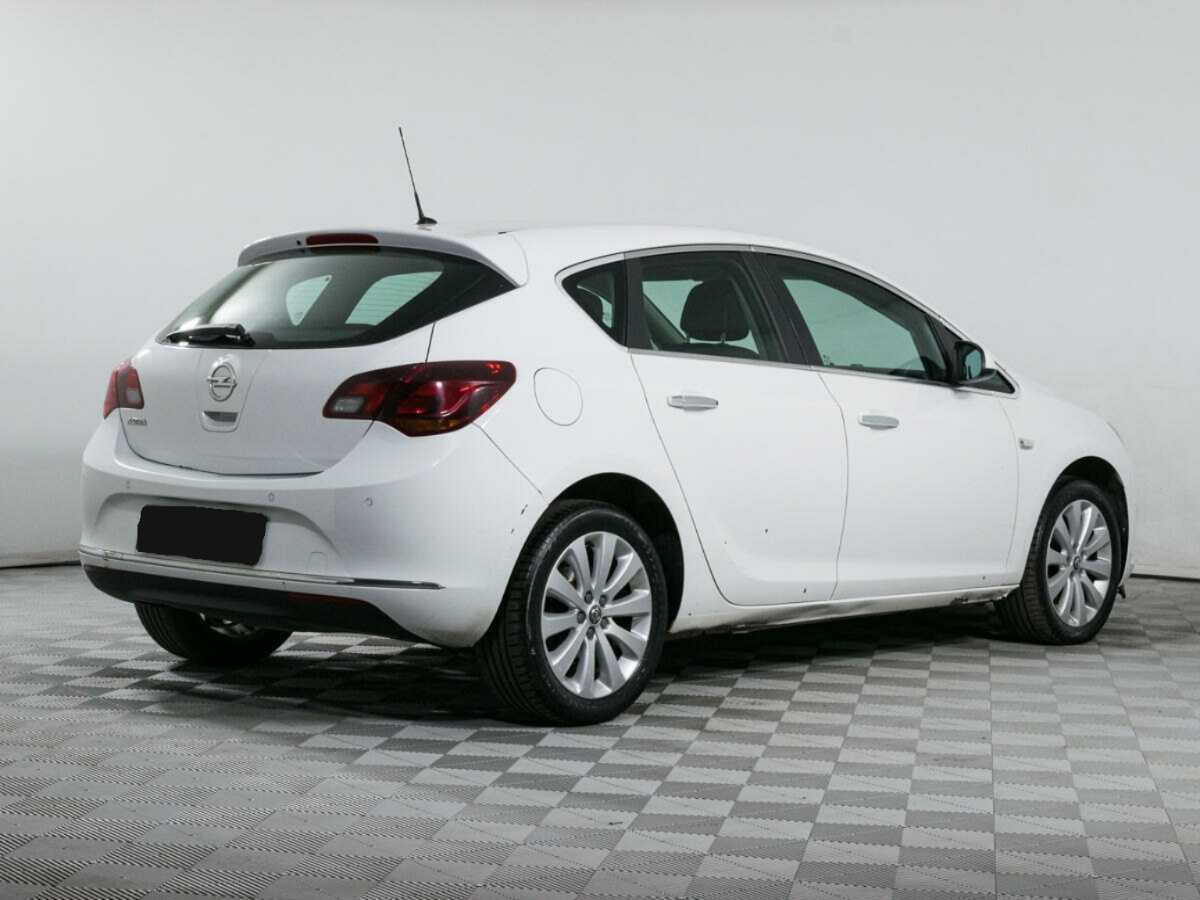 Opel Astra б/у, 2013, Автоматическая. Фото: #3
