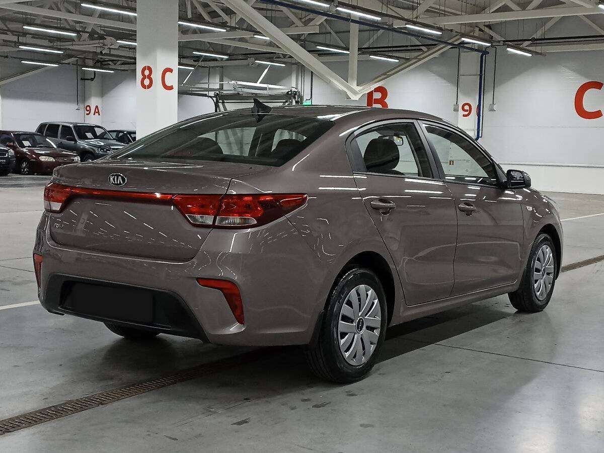 Kia Rio б/у, 2018, Механическая. Фото: #4