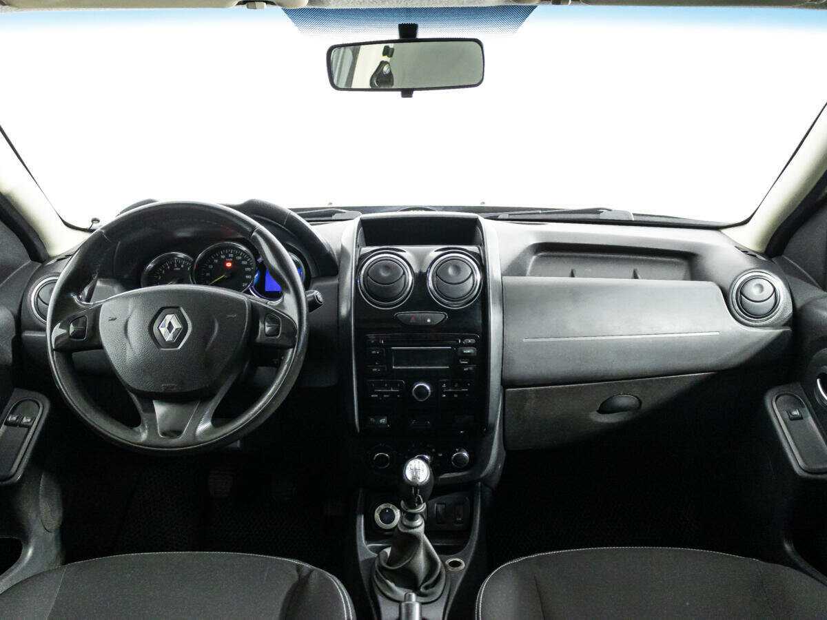 Renault Duster б/у, 2016, Механическая. Фото: #12