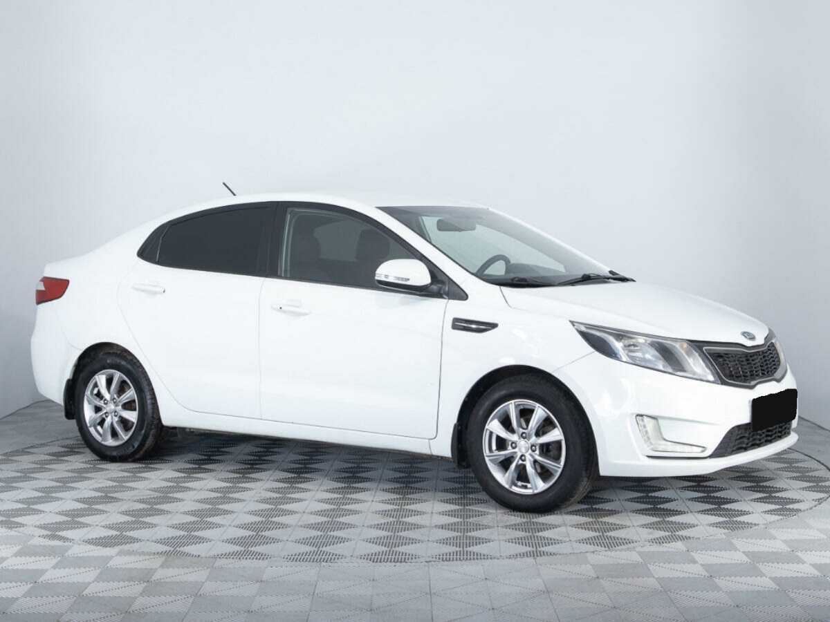 Kia Rio б/у, 2012, Автоматическая. Фото: #2