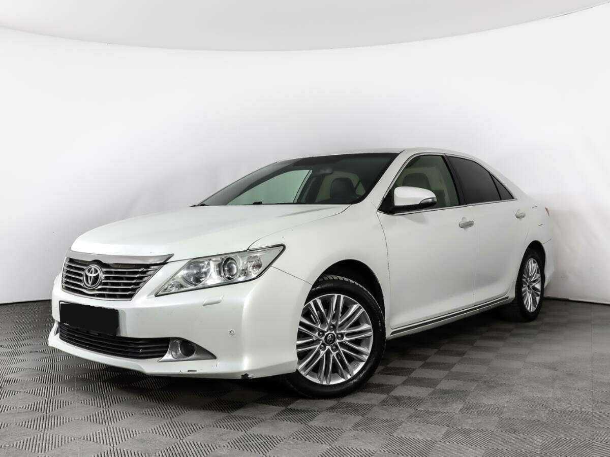 Toyota Camry б/у, 2012, Автоматическая. Фото: #0