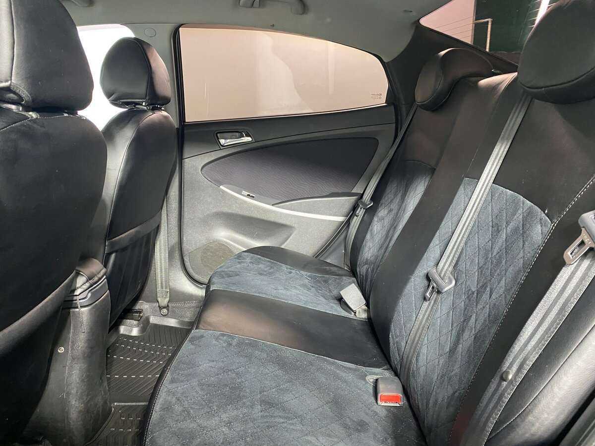Hyundai Solaris б/у, 2013, Механическая. Фото: #11