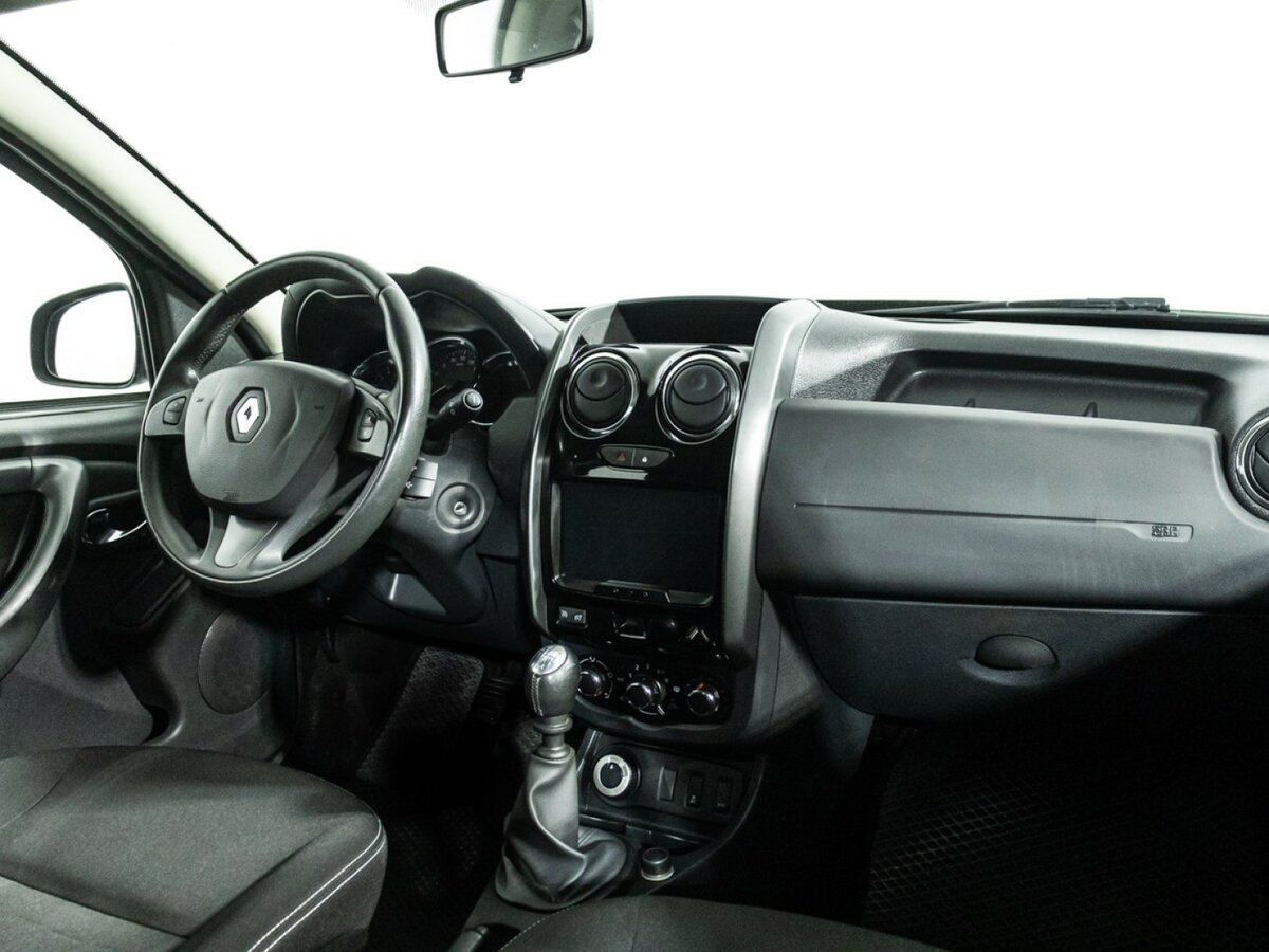 Renault Duster б/у, 2018, Механическая. Фото: #8