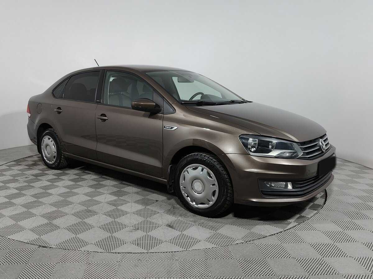 Volkswagen Polo б/у, 2016, Механическая. Фото: #2