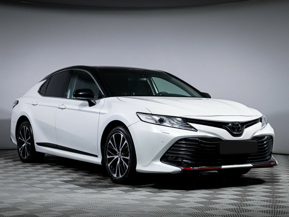 Toyota Camry б/у, 2020, Автоматическая. Фото: #2