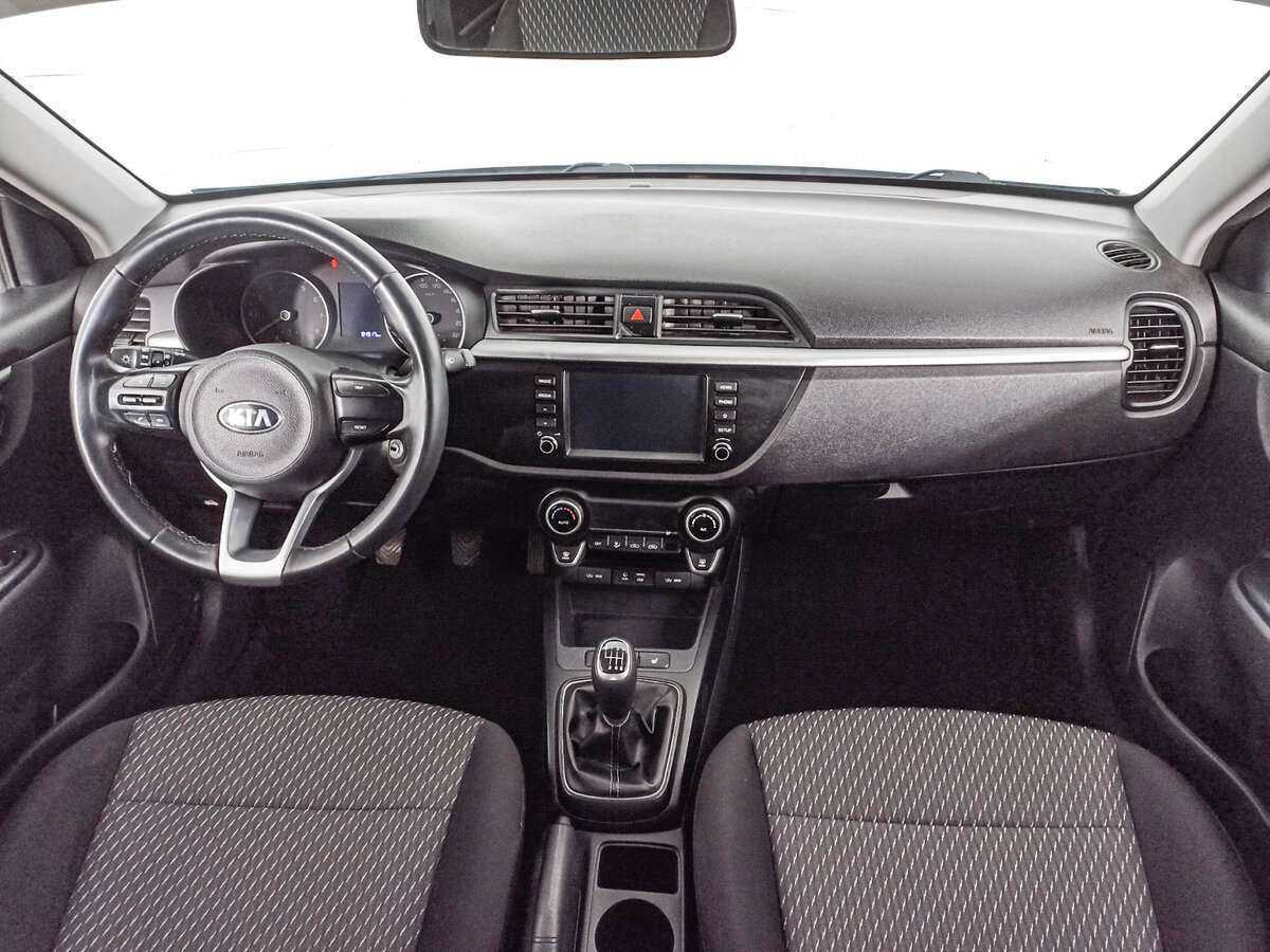 Kia Rio б/у, 2018, Механическая. Фото: #11