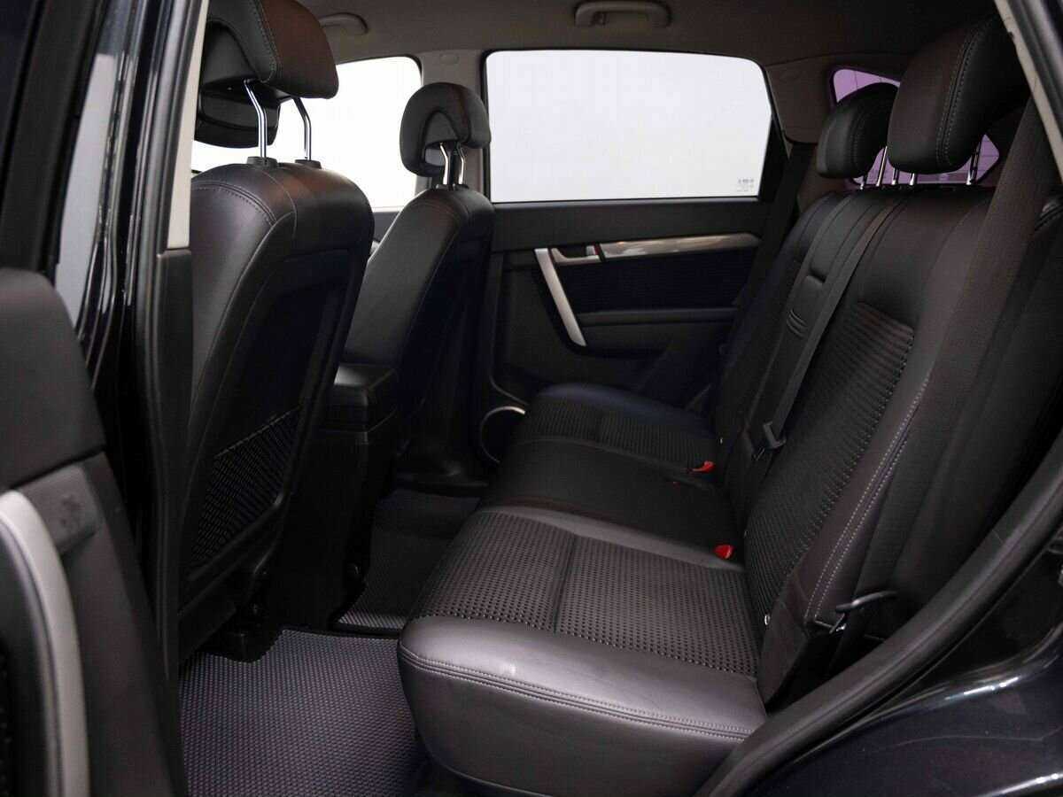 Chevrolet Captiva б/у, 2012, Автоматическая. Фото: #8