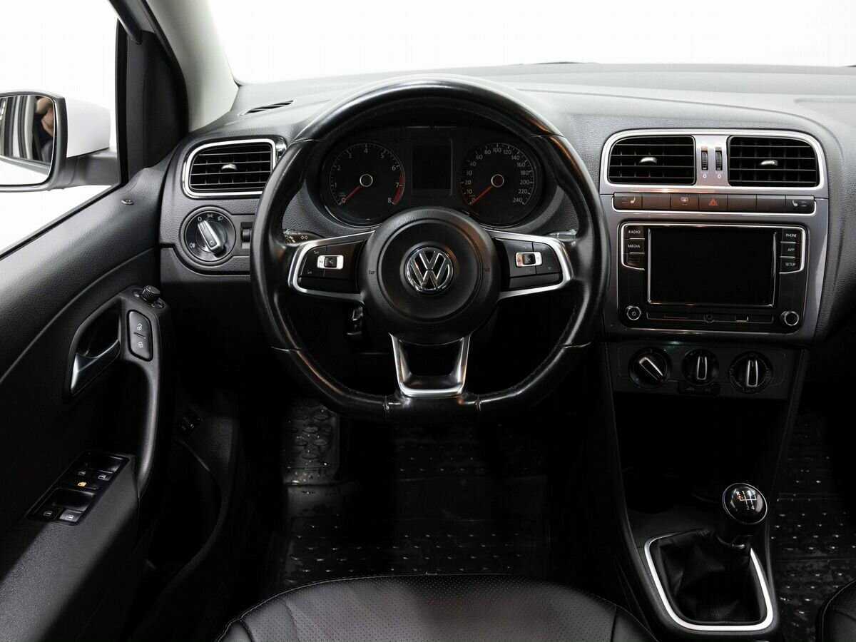 Volkswagen Polo б/у, 2020, Механическая. Фото: #14