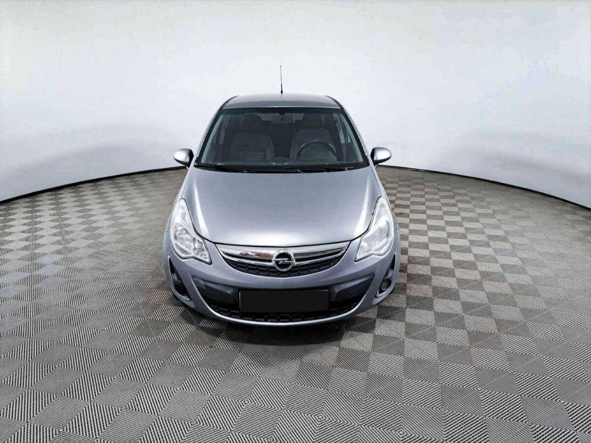 Opel Corsa б/у, 2012, Механическая. Фото: #1