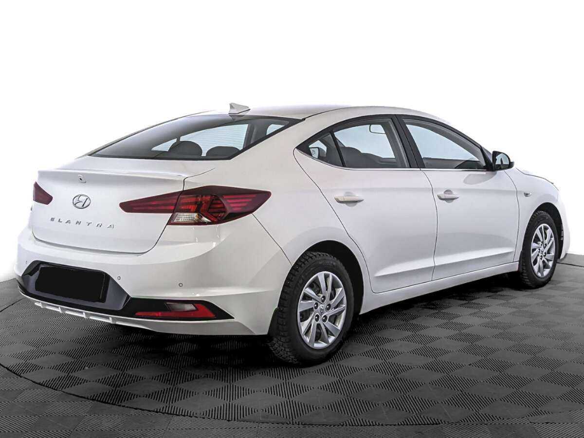 Hyundai Elantra б/у, 2020, Автоматическая. Фото: #4