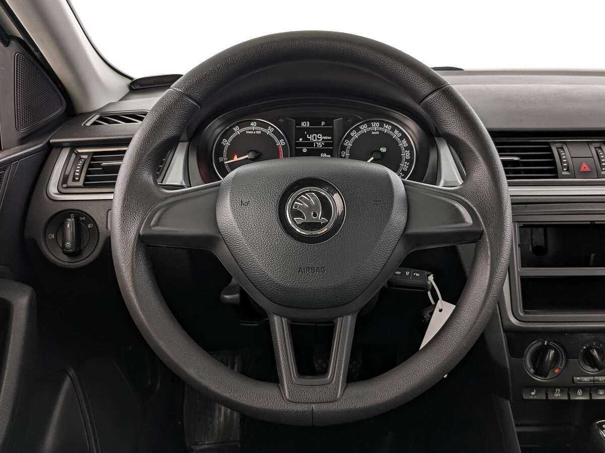 Skoda Rapid б/у, 2018, Автоматическая. Фото: #17
