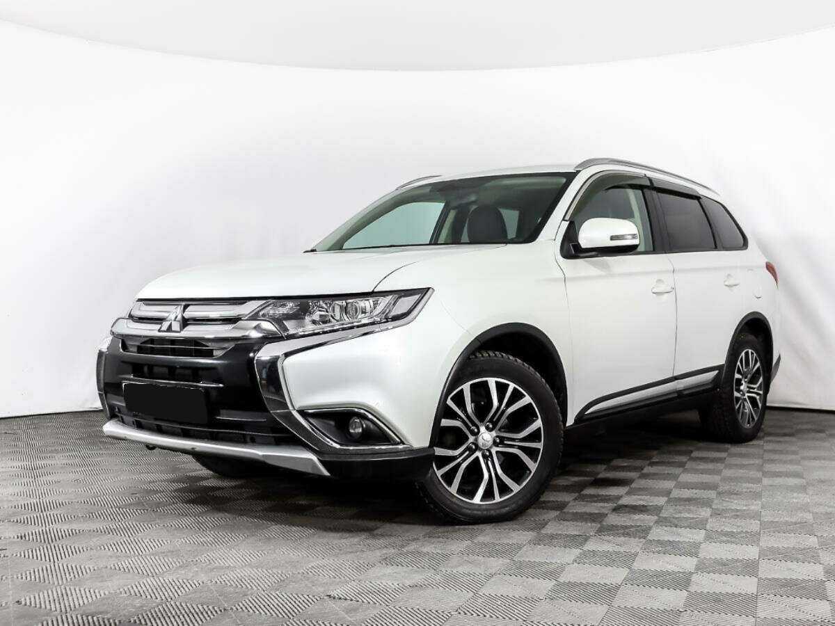 Mitsubishi Outlander б/у, 2016, Вариатор. Посмотреть фото