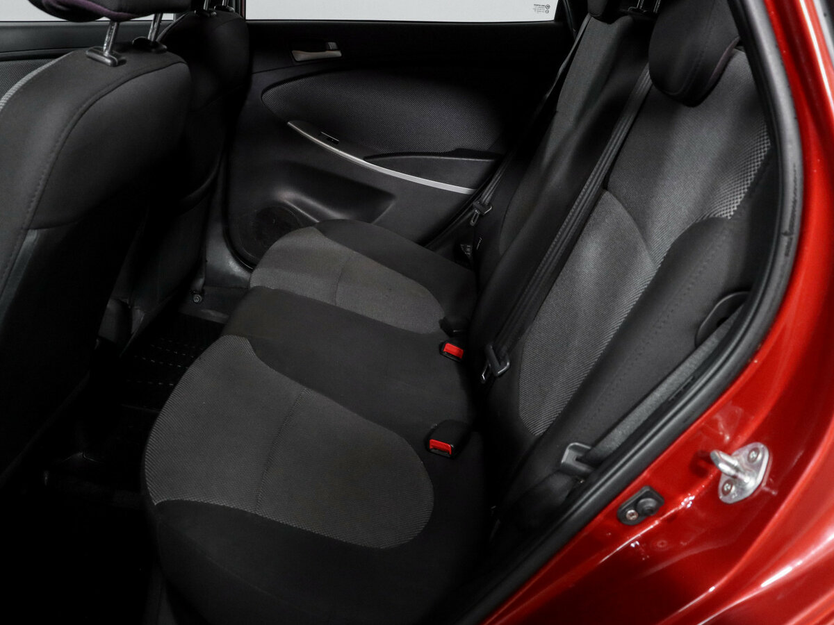 Hyundai Solaris б/у, 2013, Механическая. Фото: #7