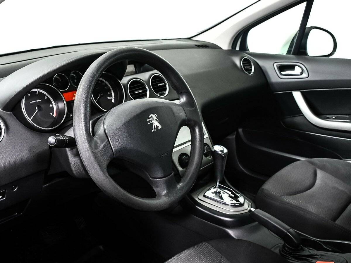 Peugeot 408 б/у, 2012, Автоматическая. Фото: #11