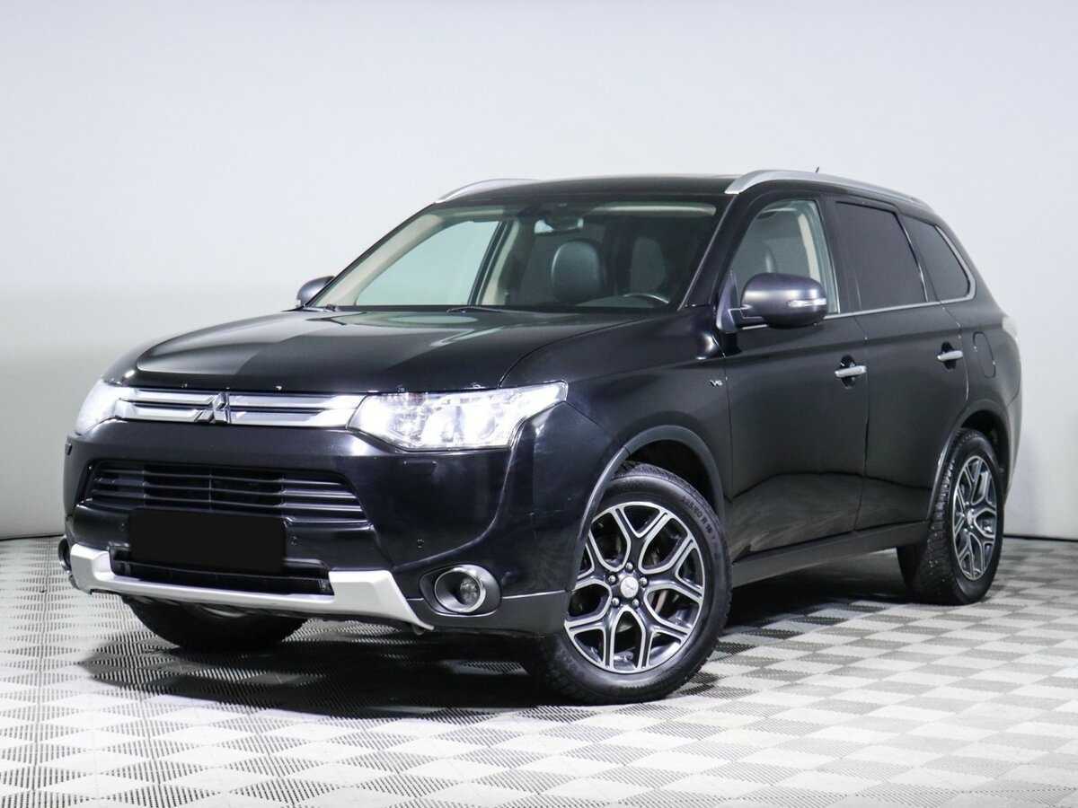Mitsubishi Outlander б/у, 2014, Автоматическая. Посмотреть фото