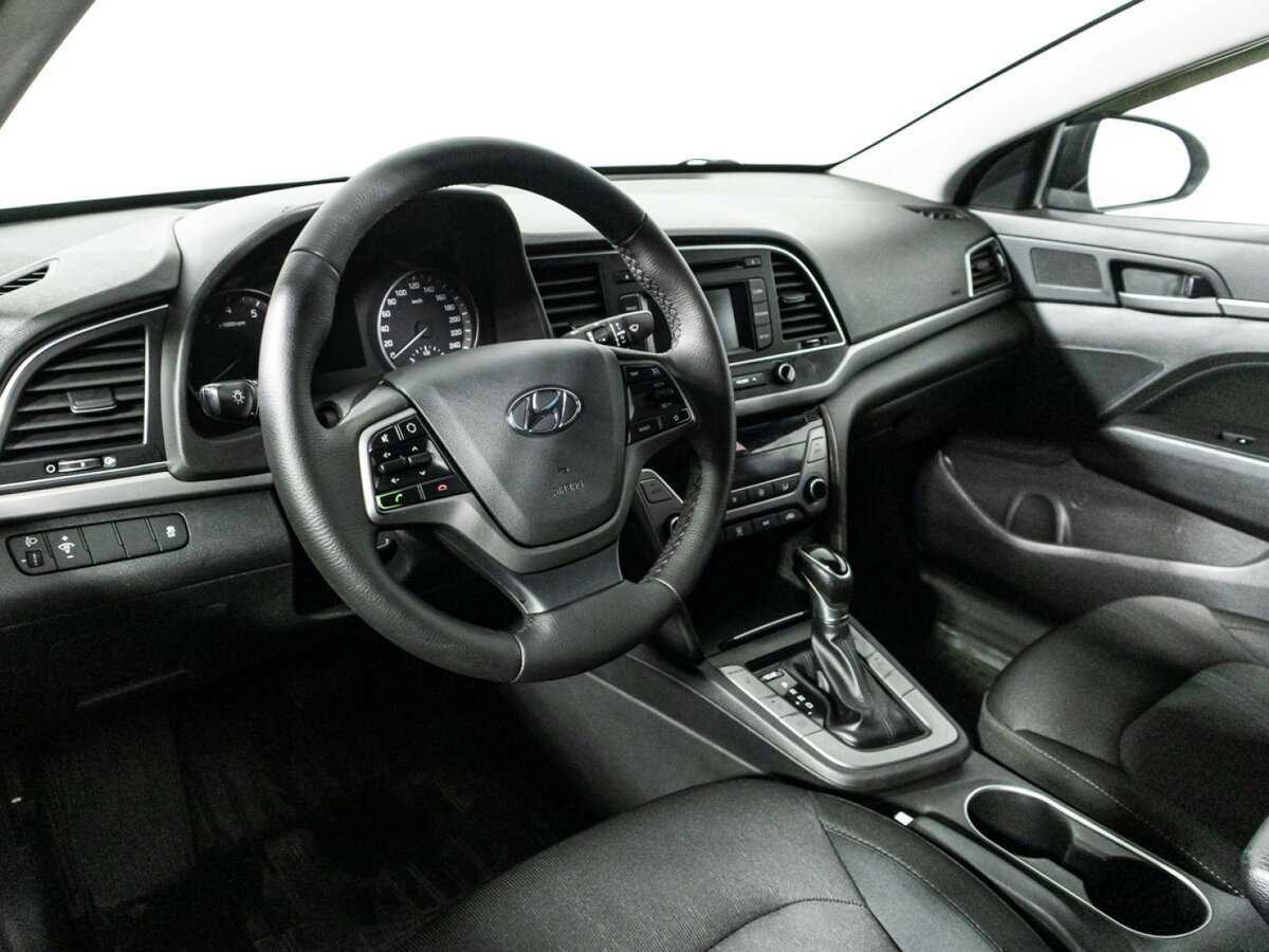 Hyundai Elantra б/у, 2017, Автоматическая. Фото: #9