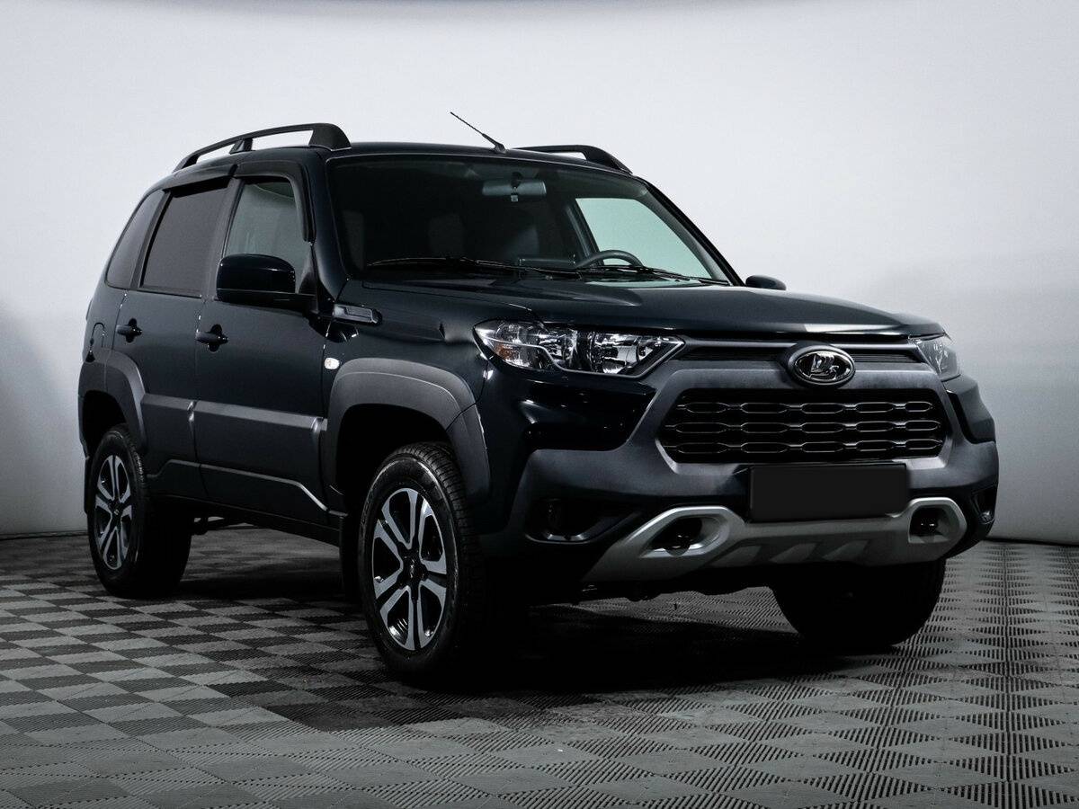 Lada (ВАЗ) Niva Travel б/у, 2024, Механическая. Фото: #2