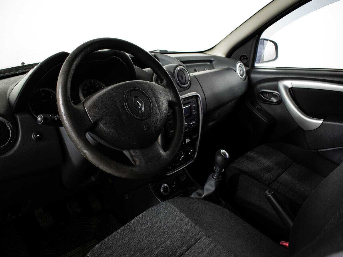 Renault Duster б/у, 2012, Механическая. Фото: #12