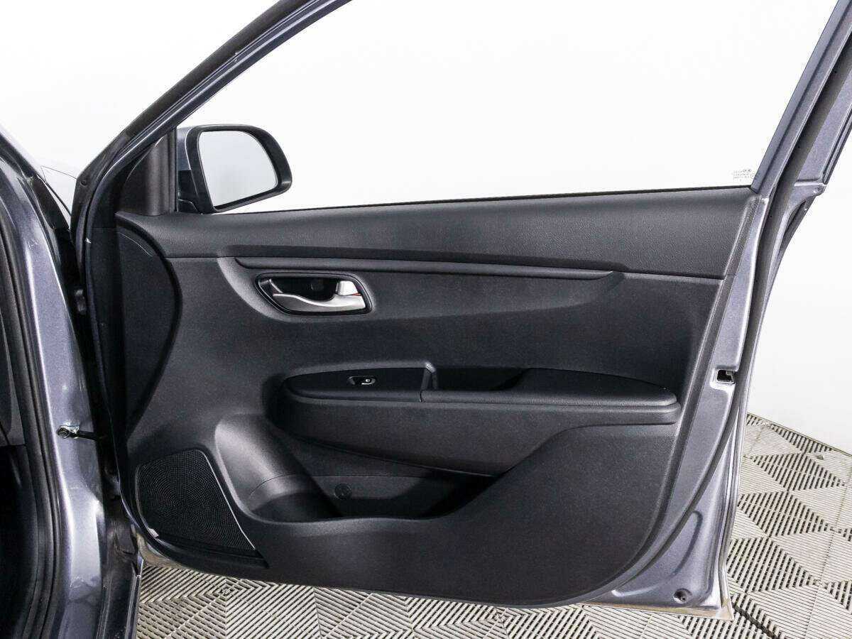 Kia Rio б/у, 2021, Механическая. Фото: #24
