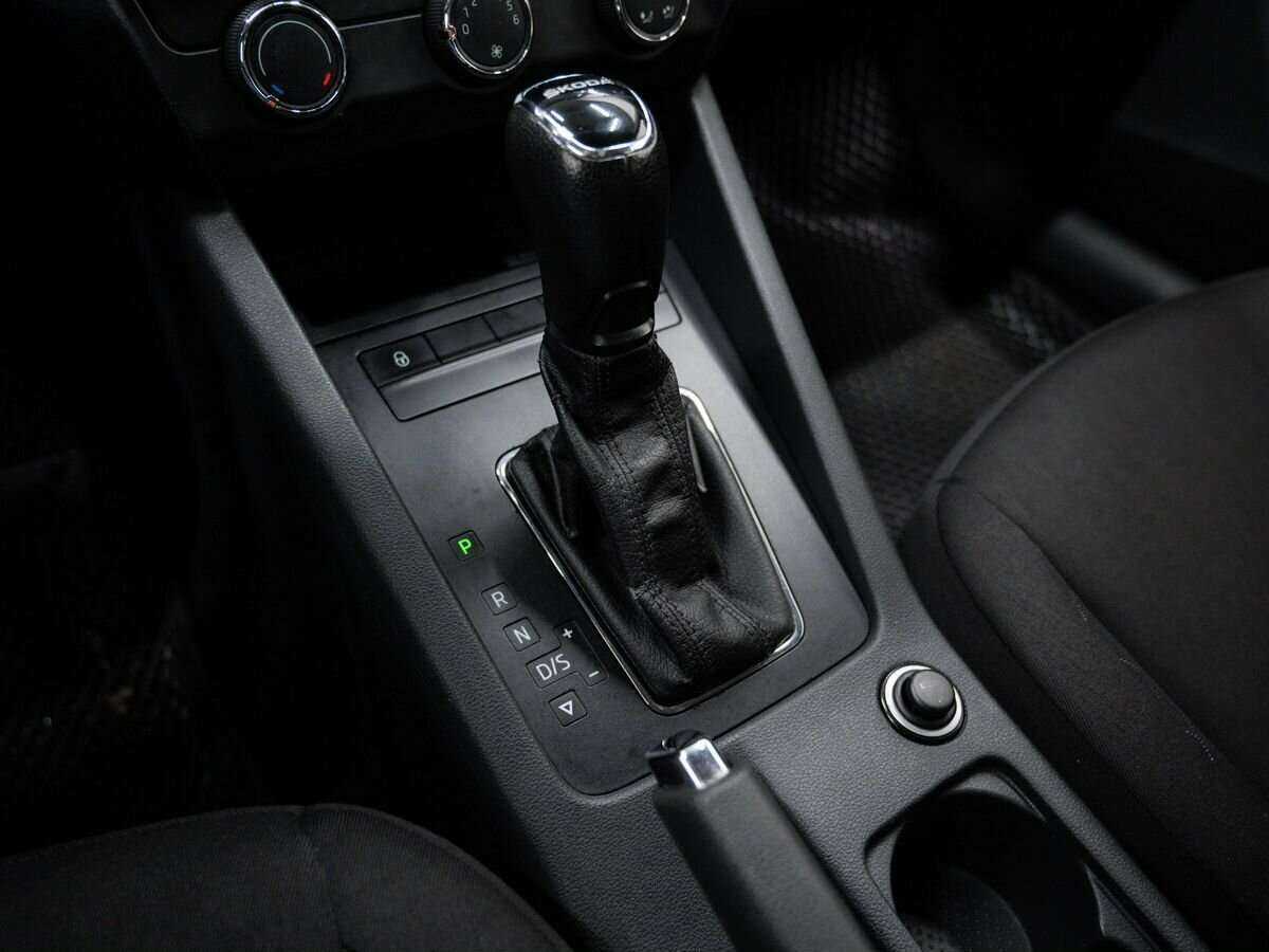 Skoda Octavia б/у, 2017, Автоматическая. Фото: #17