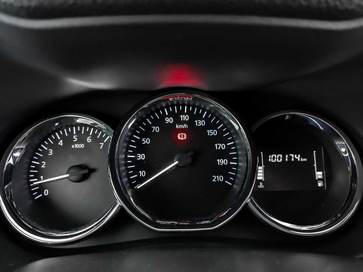 Nissan Terrano б/у, 2020, Механическая. Фото: #10