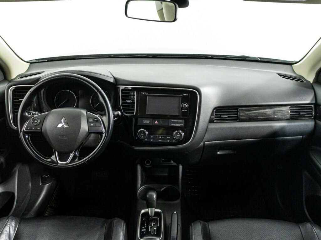 Mitsubishi Outlander б/у, 2016, Вариатор. Фото: #12