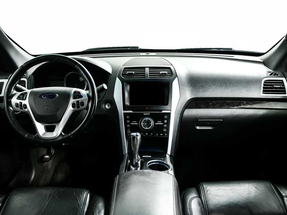 Ford Explorer б/у, 2013, Автоматическая. Фото: #10