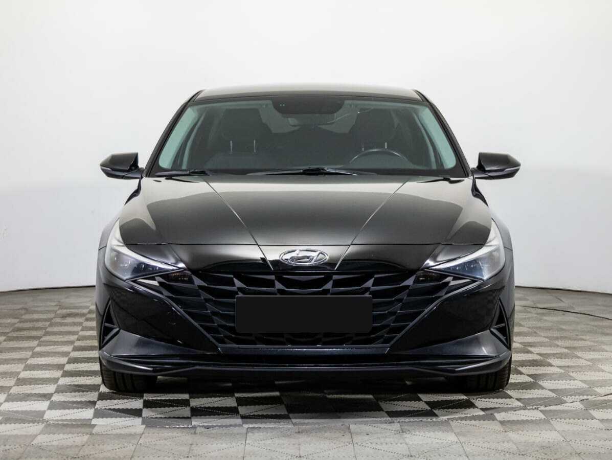Hyundai Elantra б/у, 2020, Автоматическая. Фото: #1