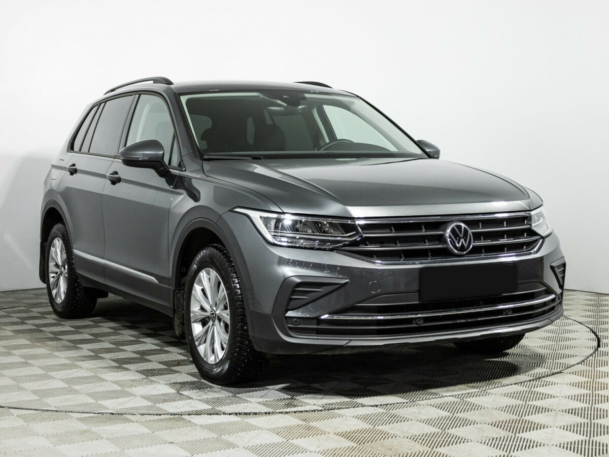 Volkswagen Tiguan б/у, 2021, Роботизированная. Фото: #2