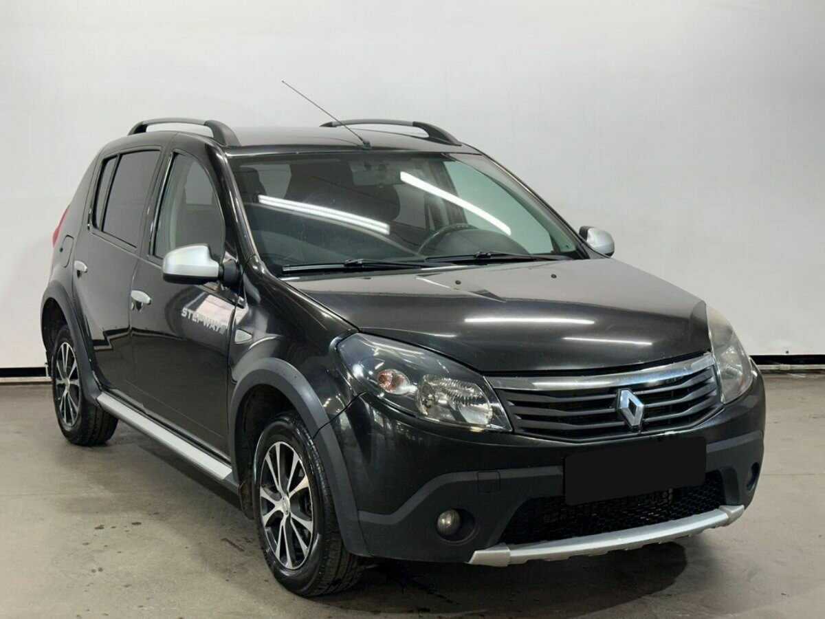 Renault Sandero б/у, 2012, Механическая. Фото: #2