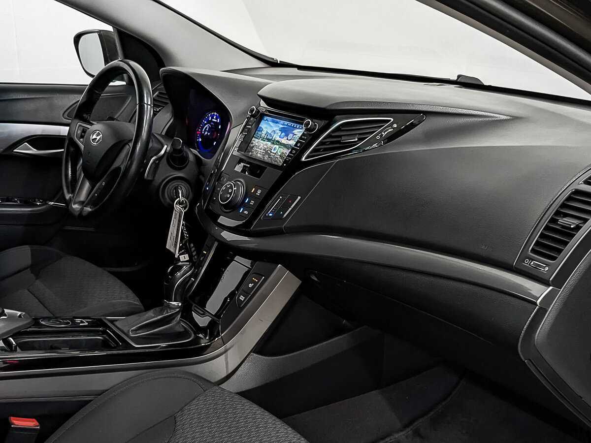 Hyundai i40 б/у, 2015, Автоматическая. Фото: #10