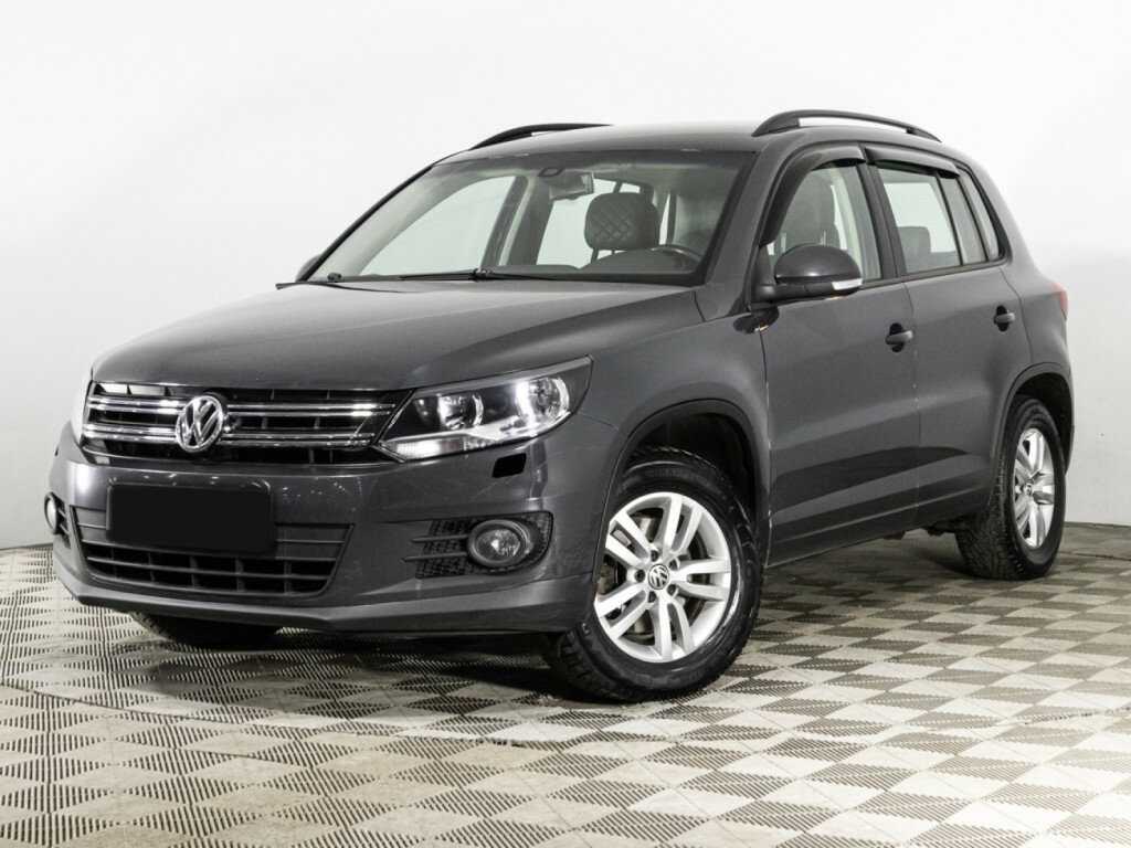 Volkswagen Tiguan б/у, 2015, Роботизированная. Фото: #0