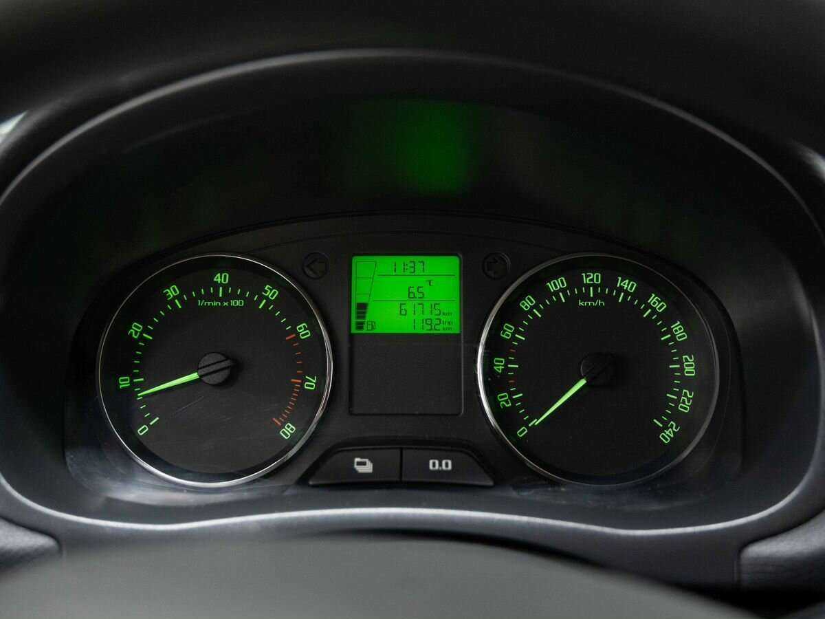 Skoda Fabia б/у, 2012, Механическая. Фото: #14