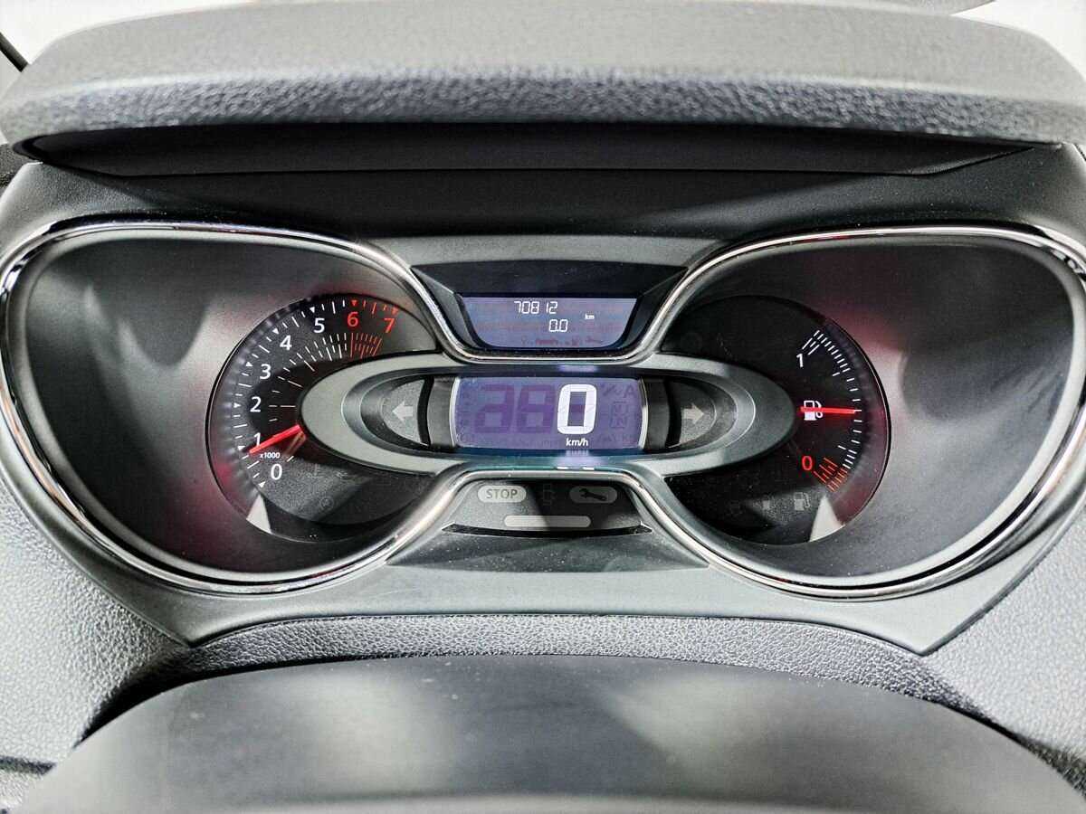 Renault Kaptur б/у, 2019, Механическая. Фото: #10
