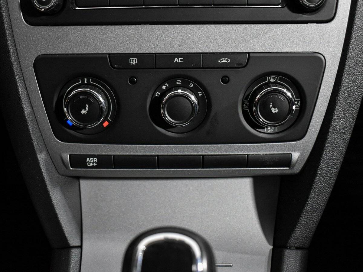 Skoda Octavia б/у, 2013, Механическая. Фото: #13