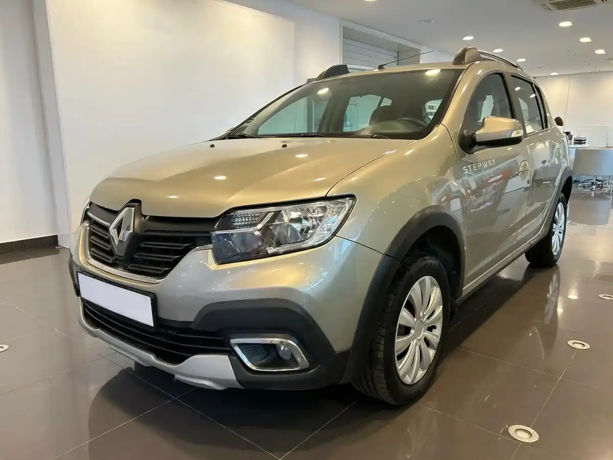 Renault Sandero Stepway по цене от 1 373 000 рублей