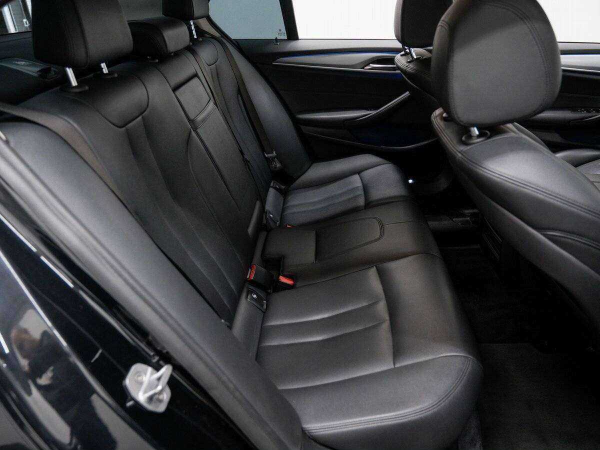 BMW 5 серии б/у, 2017, Автоматическая. Фото: #8