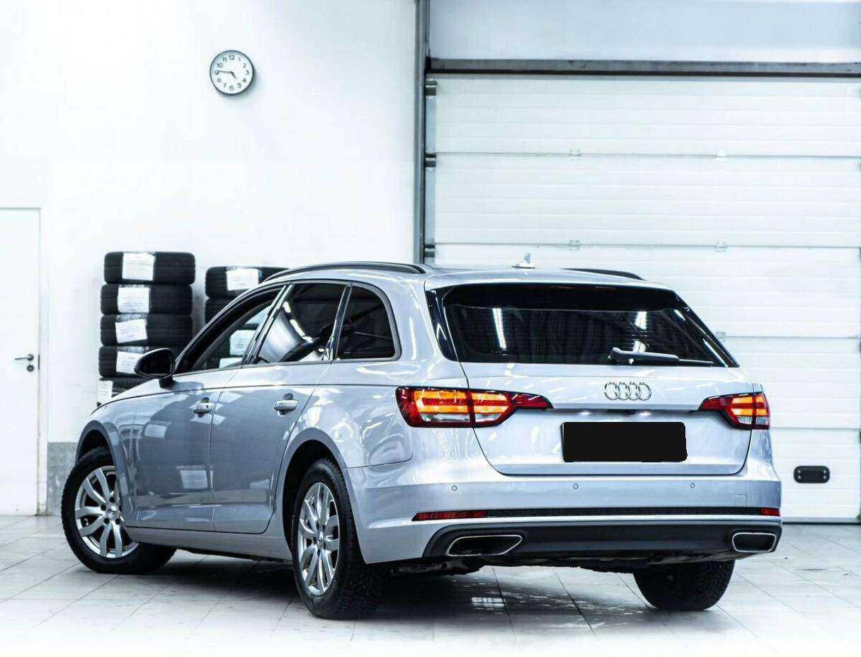 Audi A4 б/у, 2019, Роботизированная. Фото: #3